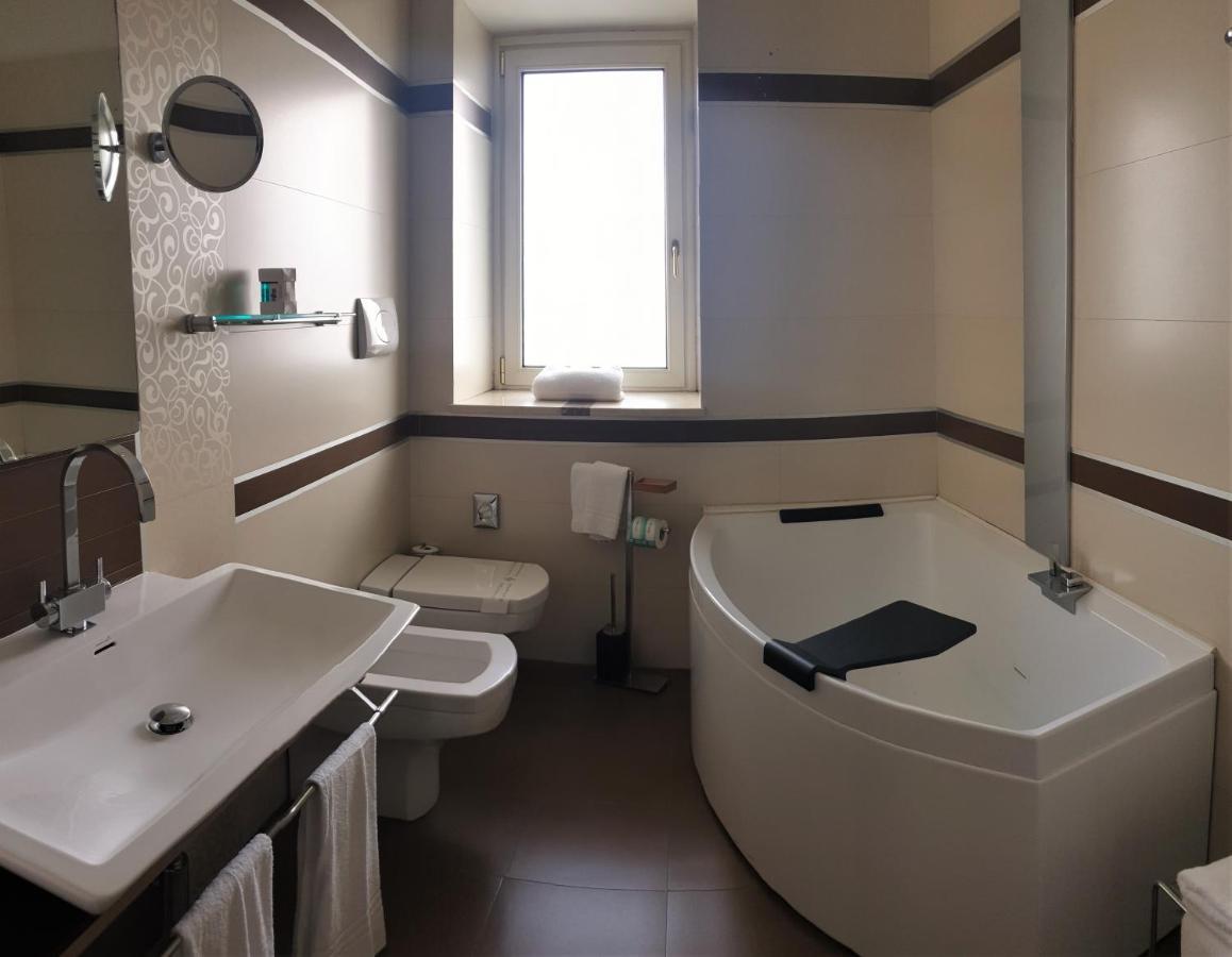 Hotel Cenacolo Somma Vesuviana Esterno foto