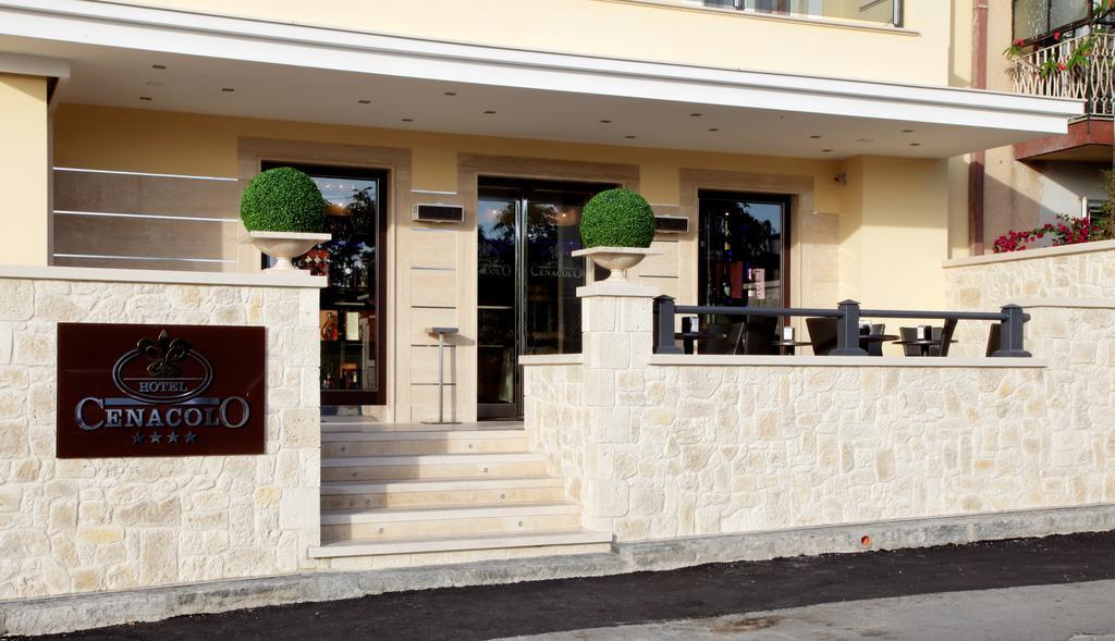 Hotel Cenacolo Somma Vesuviana Esterno foto