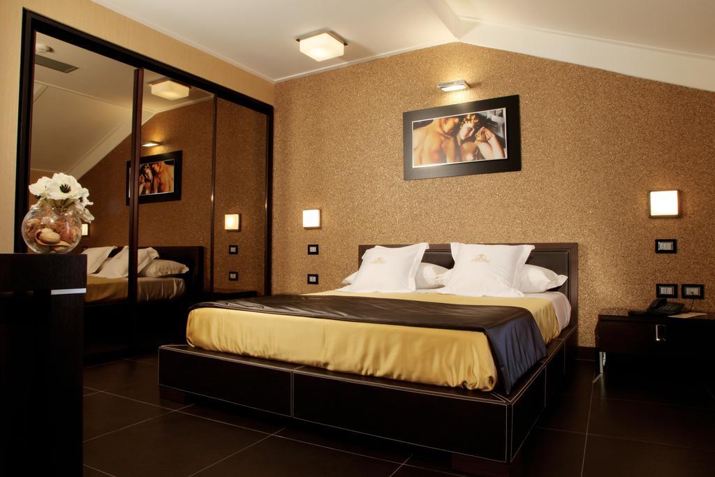 Hotel Cenacolo Somma Vesuviana Esterno foto