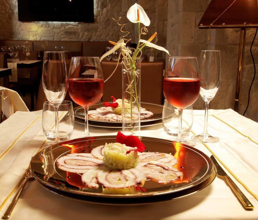 Hotel Cenacolo Somma Vesuviana Esterno foto